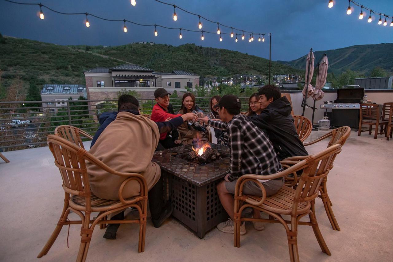 Park City Hostel ภายนอก รูปภาพ
